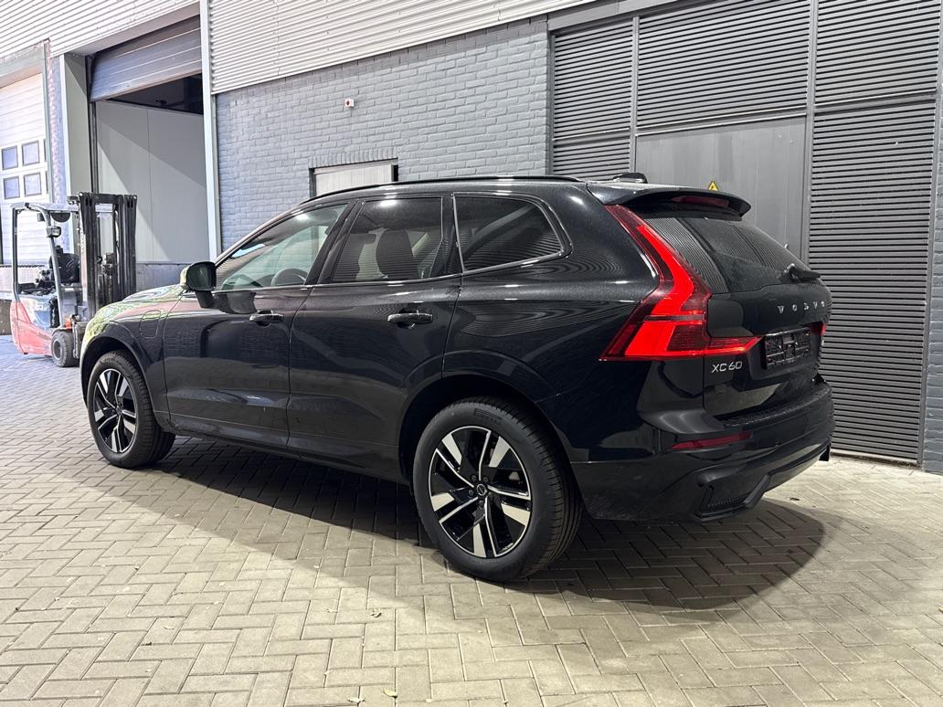 Volvo XC60 T8 Plug-in hybrid Plus Dark | ACC | Harman/Kardon | 360° Camera | Stoel+Stuurverwarming | BLIS | Memory