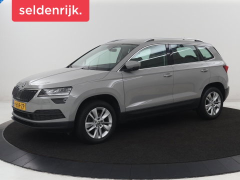 Škoda Karoq 1.5 TSI ACT Business Edition | Stoelverwarming | Navigatie | Carplay | Sfeerverlichting | Climate control | Park assist | Trekhaak