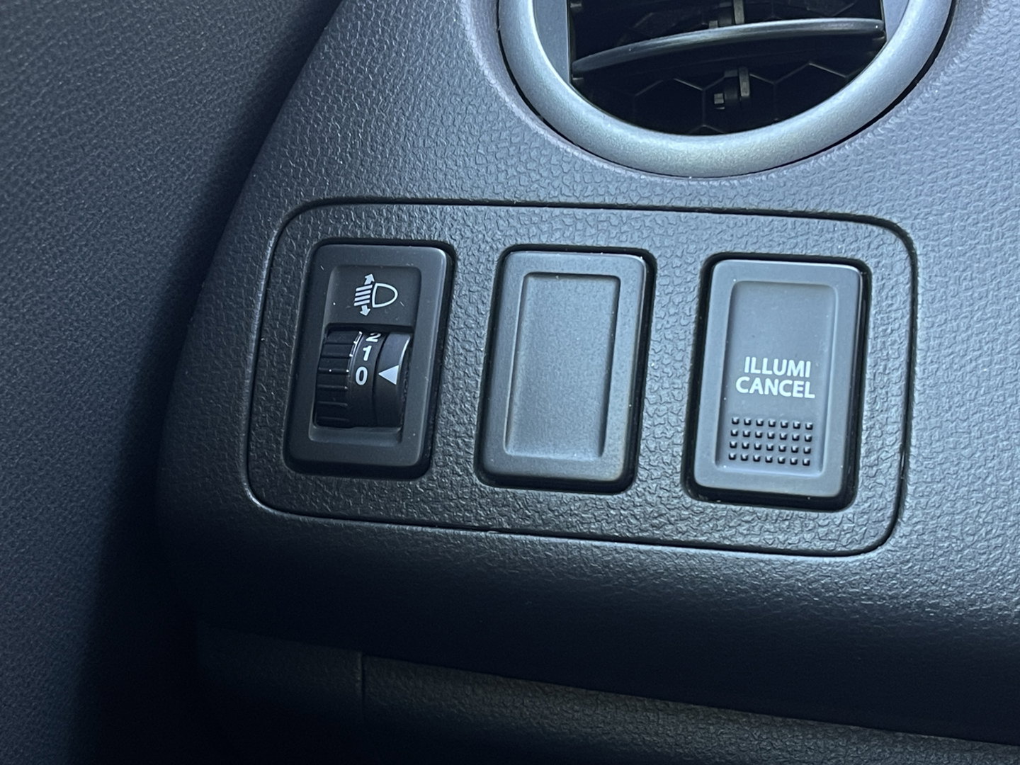 Suzuki Swift 1.3 GLS | Licht metalen velgen 17'' | Subwoofers | Airconditioning | Elektrische ramen | Bluetooth | Centrale deurvergrendeling |