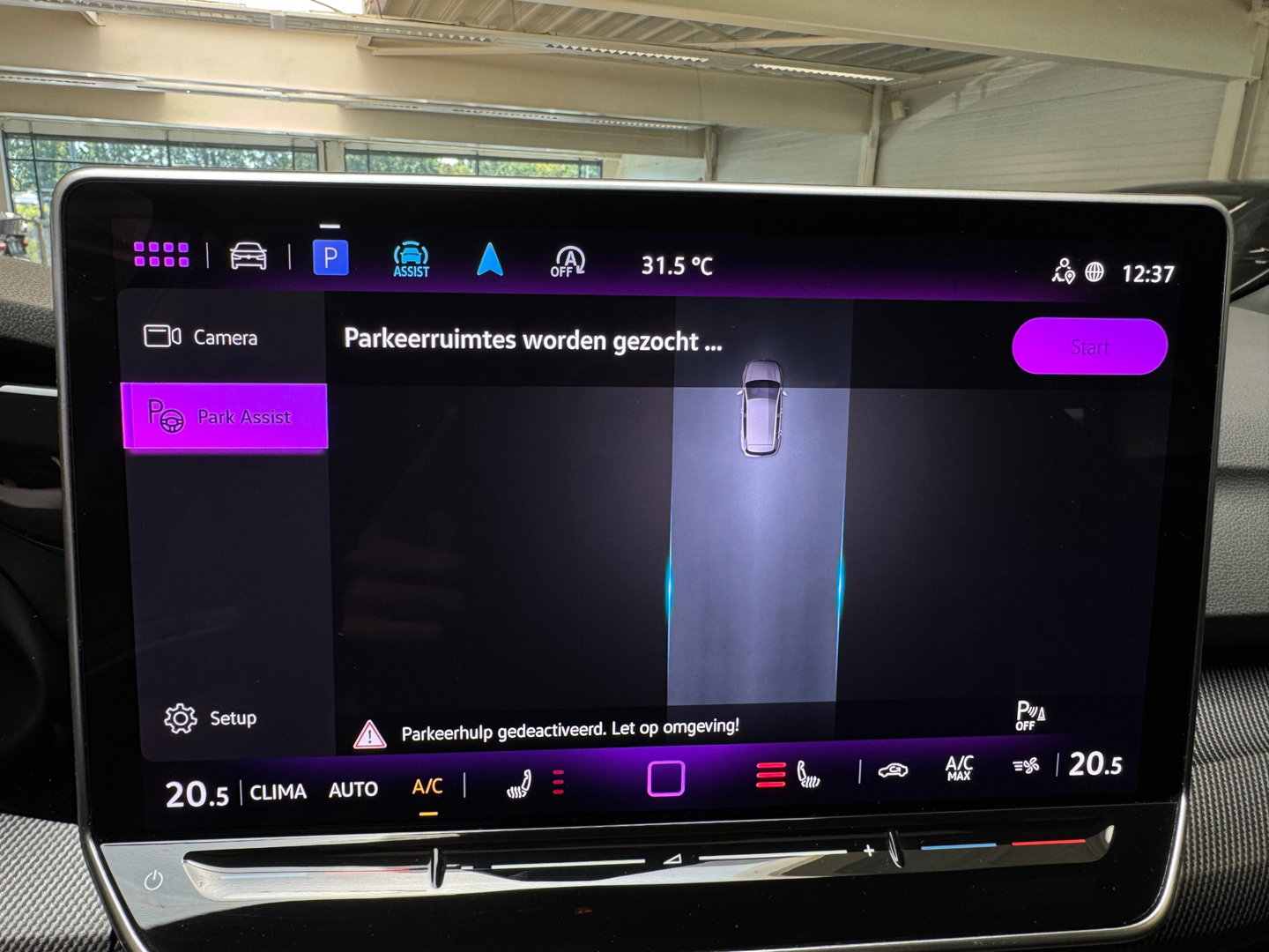 Volkswagen Golf 1.5 eTSI Pano|HuD|Trekhaak|360 Camera|Keyless|ACC|Sfeer|Lane Assist