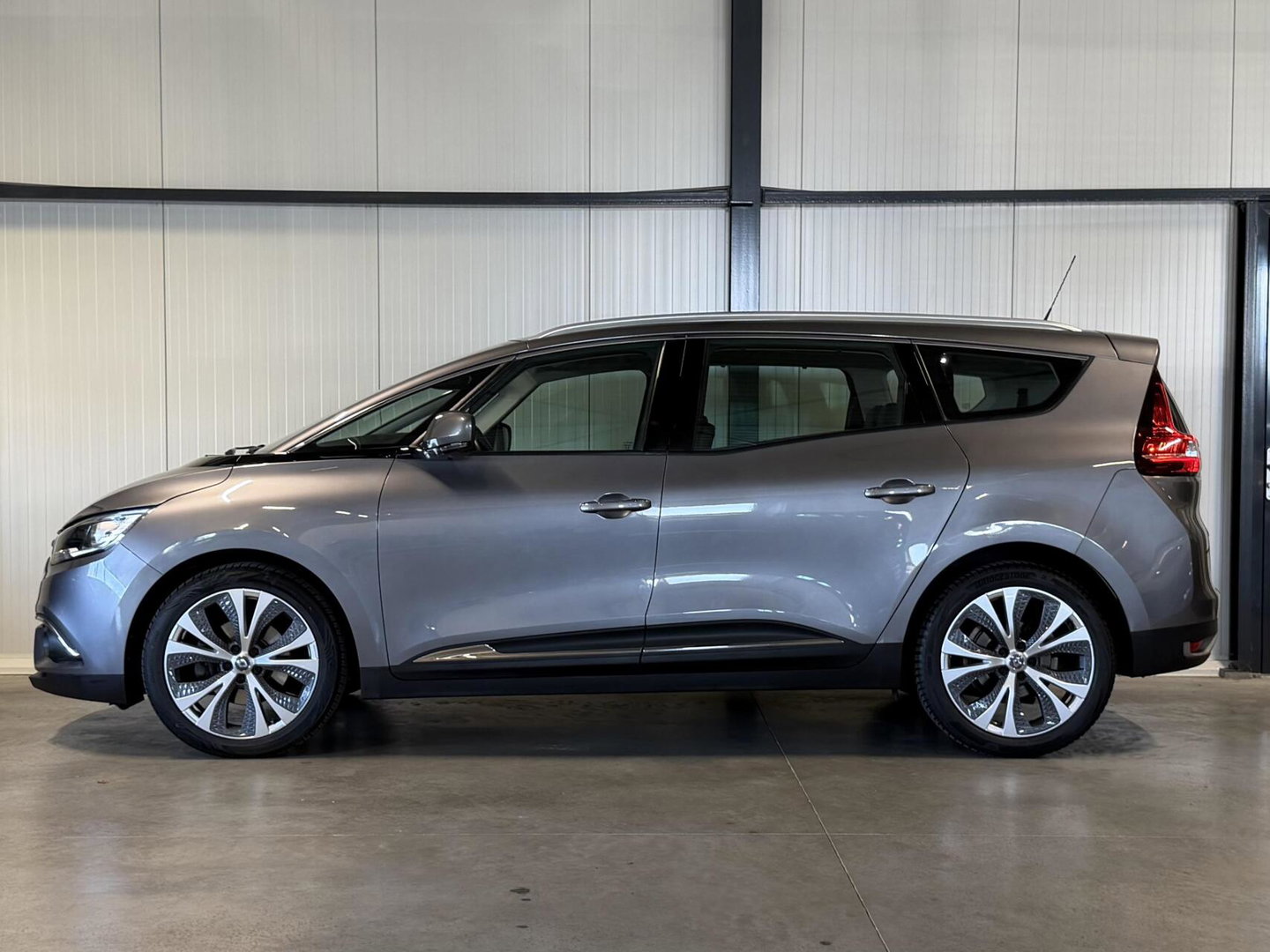 Renault Grand Scénic 1.2 TCe Intens 7 Persoons Cruise Navi