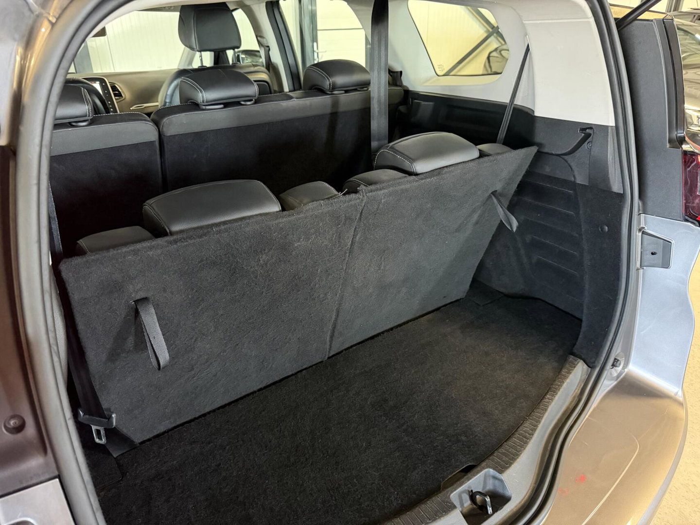 Renault Grand Scénic 1.2 TCe Intens 7 Persoons Cruise Navi