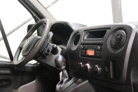 Renault Master 2.3 dCi VRIESWAGEN KOELWAGEN DAG NACHT Renault Master T35 2.3 dCi VRIESWAGEN KOELWAGEN DAG NACHT