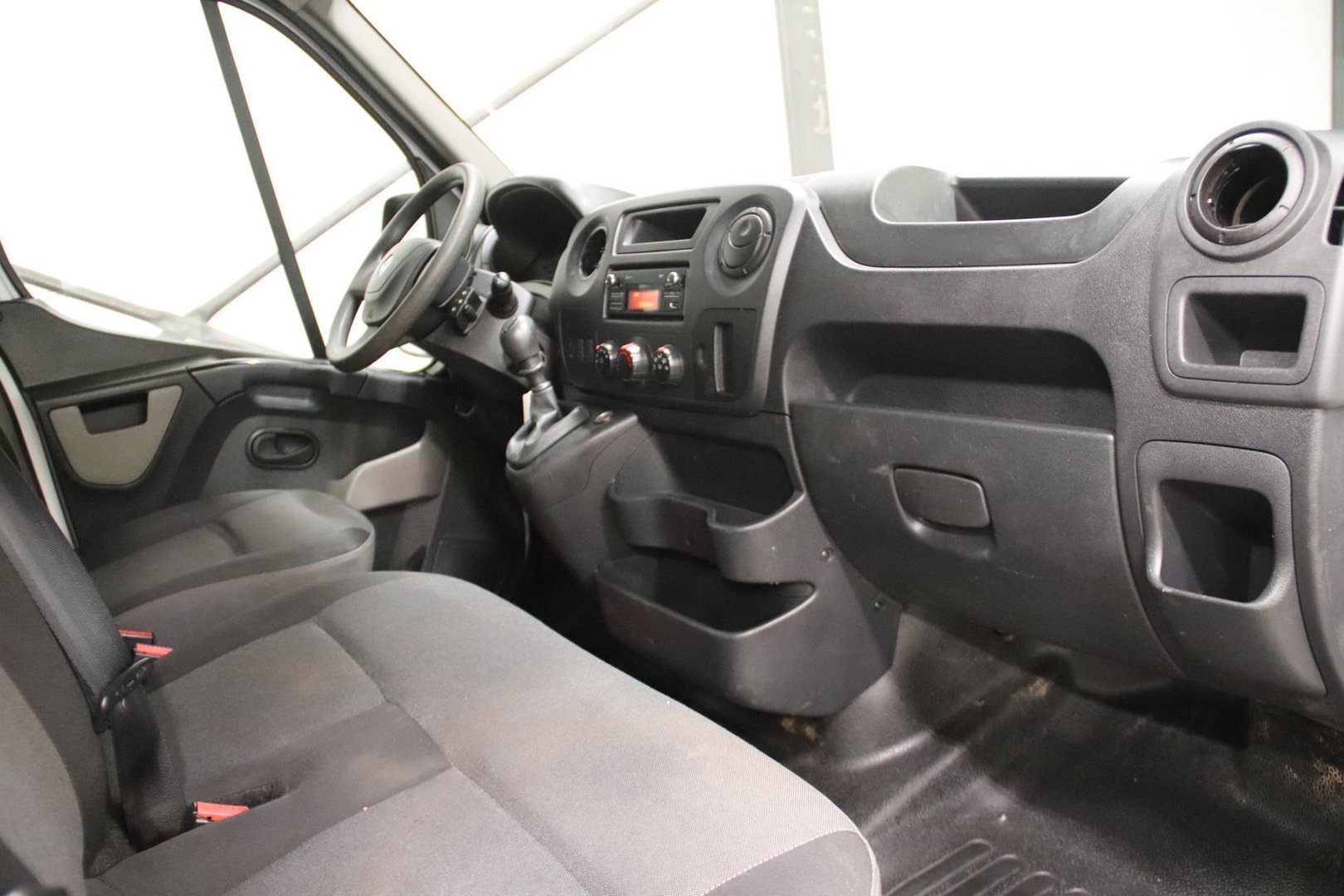 Renault Master 2.3 dCi VRIESWAGEN KOELWAGEN DAG NACHT Renault Master T35 2.3 dCi VRIESWAGEN KOELWAGEN DAG NACHT