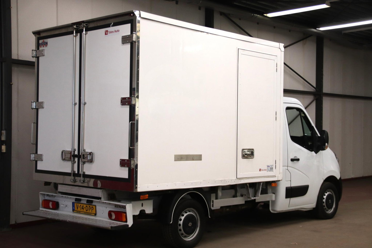Renault Master 2.3 dCi VRIESWAGEN KOELWAGEN DAG NACHT Renault Master T35 2.3 dCi VRIESWAGEN KOELWAGEN DAG NACHT
