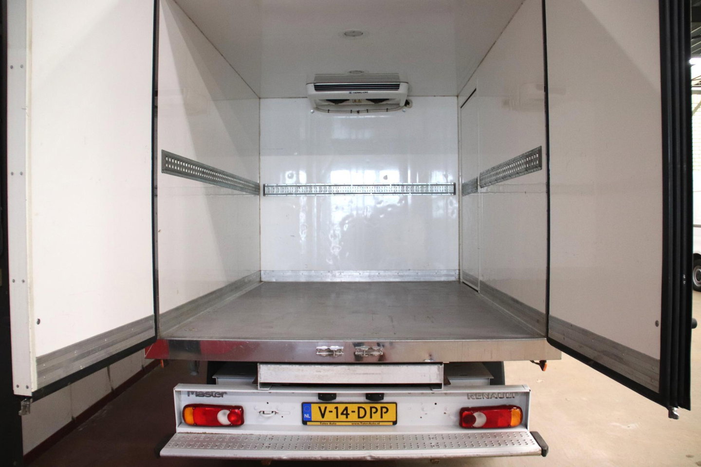 Renault Master 2.3 dCi VRIESWAGEN KOELWAGEN DAG NACHT Renault Master T35 2.3 dCi VRIESWAGEN KOELWAGEN DAG NACHT