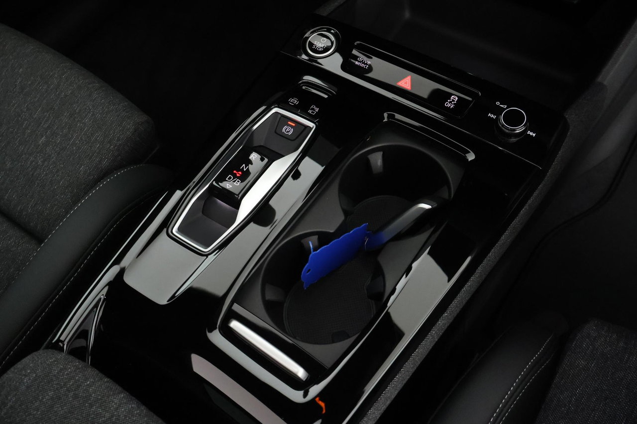 Audi Q6