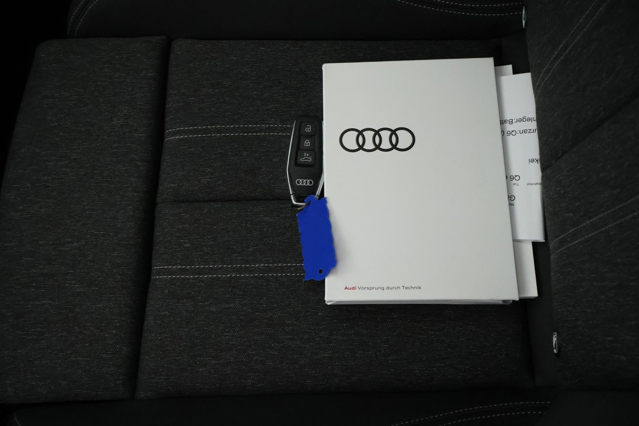Audi Q6