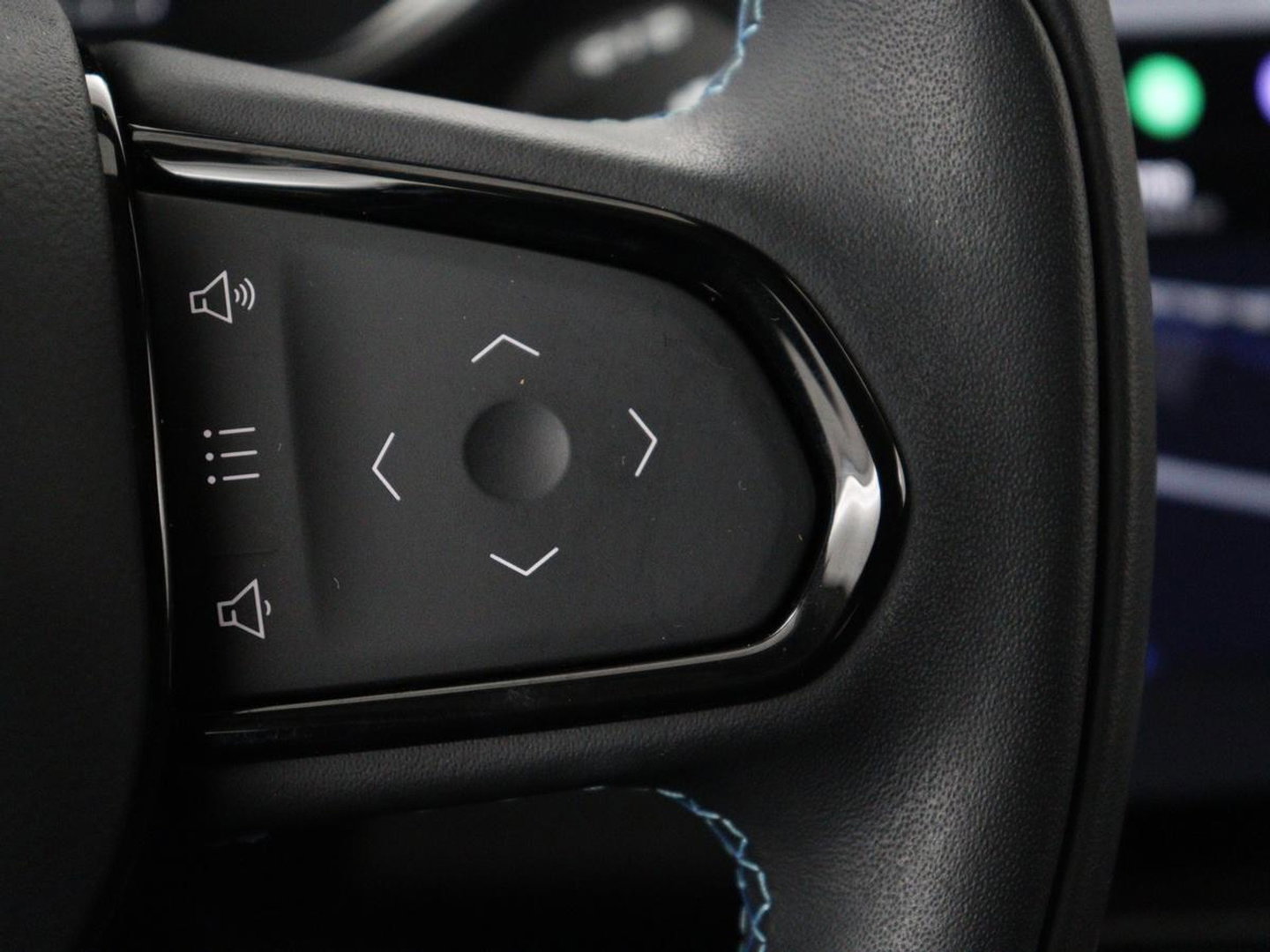 Lynk & Co 01 1.5 Plug In | SOH 95.2% | Panorama | Harman Kardon Panoramadak | Infinity by Harman | 360 Camera | Adaptive cruise | Stoelverwarming | Carplay | Memory | Full LED | PHEV
