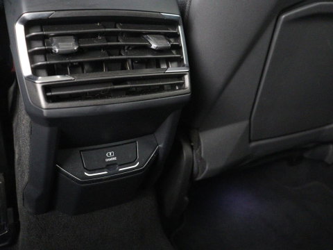 Lynk & Co 01 1.5 Plug In | SOH 95.2% | Panorama | Harman Kardon Panoramadak | Infinity by Harman | 360 Camera | Adaptive cruise | Stoelverwarming | Carplay | Memory | Full LED | PHEV