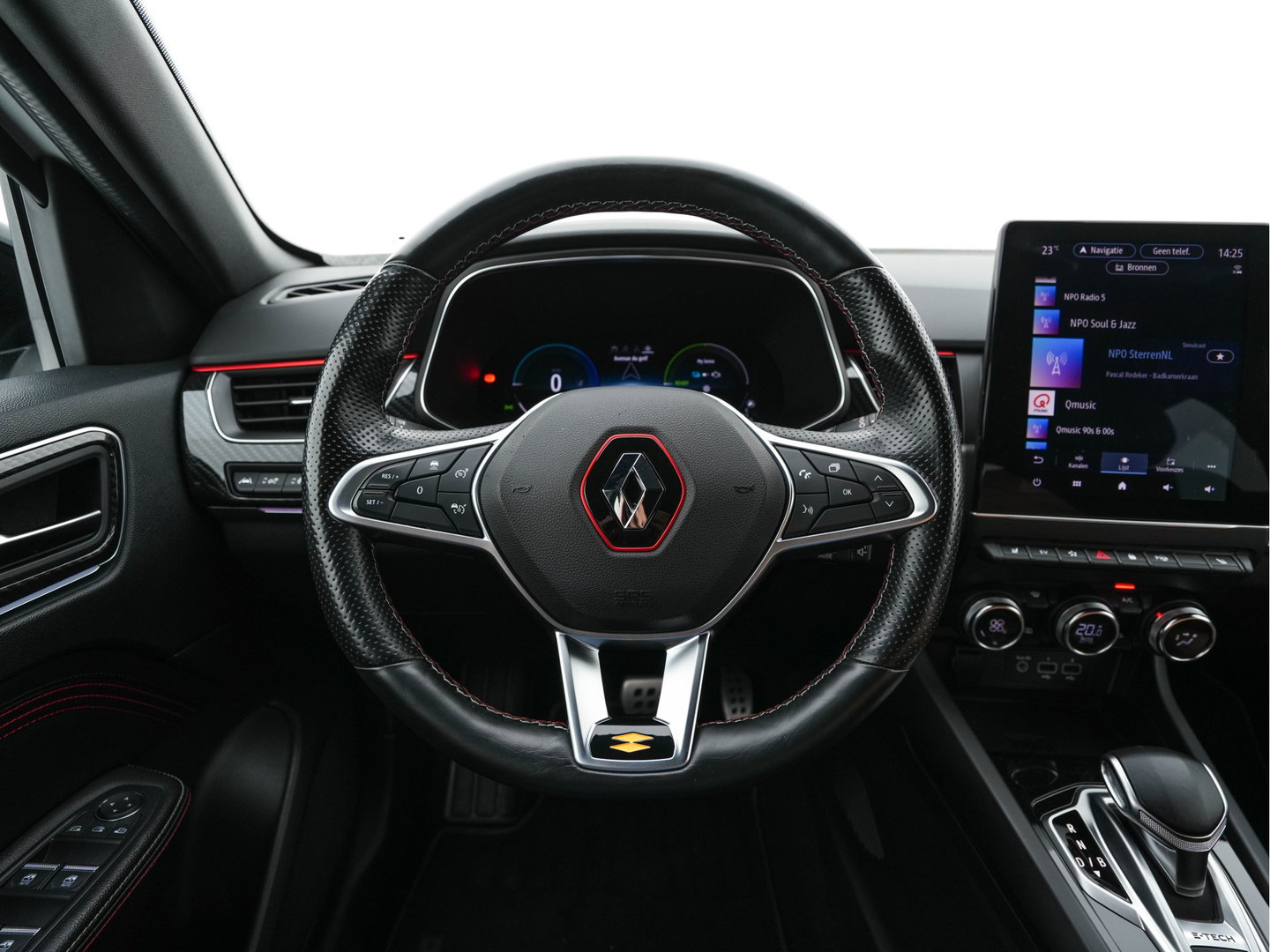 Renault Arkana 1.6 E-Tech Hybrid 145 R.S. Line (INCL-BTW) Aut. *LEATHER-FABRIC | FULL-LED | BLINDSPOT | CAMERA | BOSE-SOUND | HEATED-SPORTSEATS | KEYLESS | AMBIENTLIGHT | DIGI-COCKPIT | PRIVACY-GLASS | NAVI-FULLMAP | ECC | ADAPTIVE-CRUISE