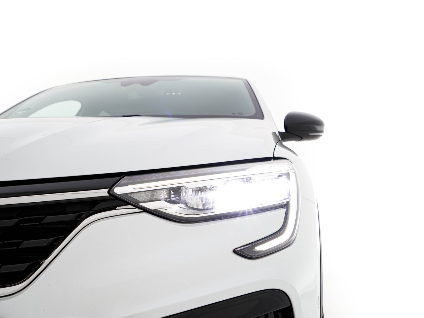 Renault Arkana 1.6 E-Tech Hybrid 145 R.S. Line (INCL-BTW) Aut. *LEATHER-FABRIC | FULL-LED | BLINDSPOT | CAMERA | BOSE-SOUND | HEATED-SPORTSEATS | KEYLESS | AMBIENTLIGHT | DIGI-COCKPIT | PRIVACY-GLASS | NAVI-FULLMAP | ECC | ADAPTIVE-CRUISE