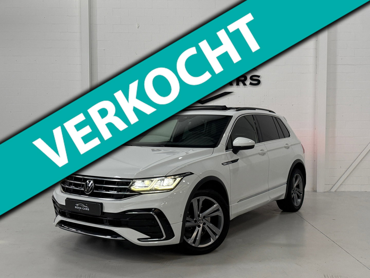 Volkswagen Tiguan 1.5 TSI R-Line Panoramadak, Applecarplay, Camera