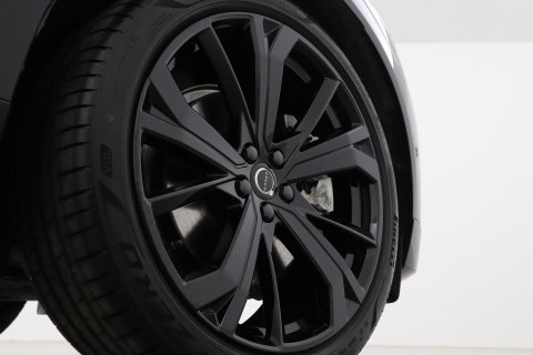 Volvo XC60 T6 Plug-in hybrid Ultra Black Edition | ACC | Luchtvering | Trekhaak | Bowers&Wilkins | 360° Camera | Stoelmassage | Panoramadak | Head-Up
