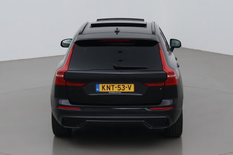 Volvo XC60 T6 Plug-in hybrid Ultra Black Edition | ACC | Luchtvering | Trekhaak | Bowers&Wilkins | 360° Camera | Stoelmassage | Panoramadak | Head-Up