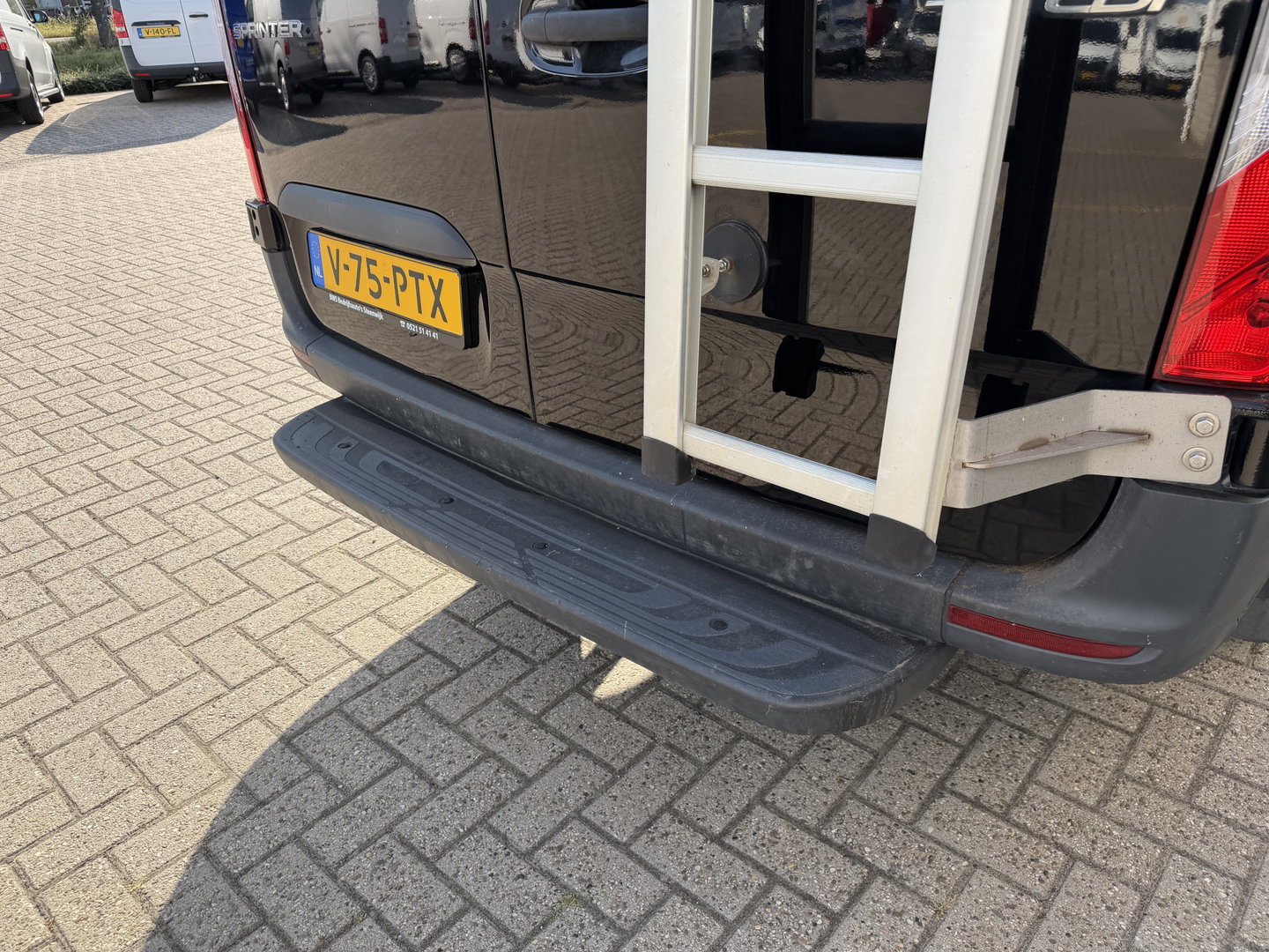 Mercedes-Benz Sprinter 315 1.9 CDI L2H2 RWD Functional / vaste prijs rijklaar € 27.950 ex btw / euro 6 / bpm vrij / imperial + trap / ingerichte laadruimte / lease vanaf € 456