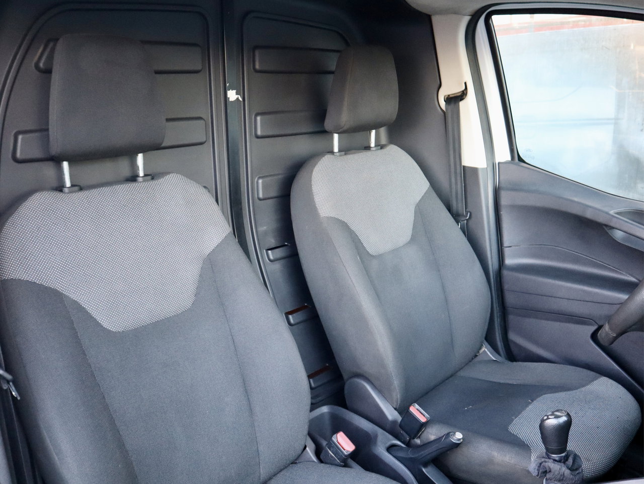 Ford Transit Courier