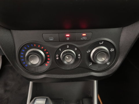 Alfa Romeo MiTo 1.3 JTDm ECO *NAVI-FULLMAP | AIRCO | DAB | PDC | SPORT-SEATS | TOWBAR*