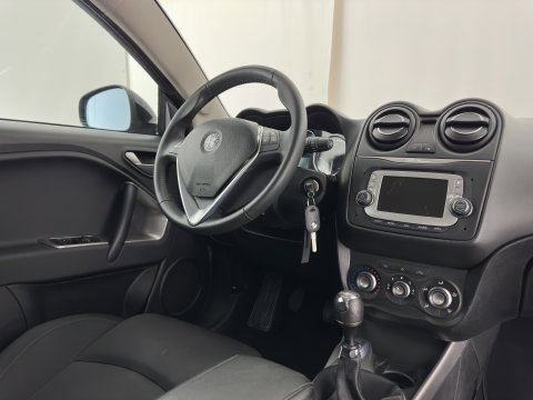 Alfa Romeo MiTo 1.3 JTDm ECO *NAVI-FULLMAP | AIRCO | DAB | PDC | SPORT-SEATS | TOWBAR*