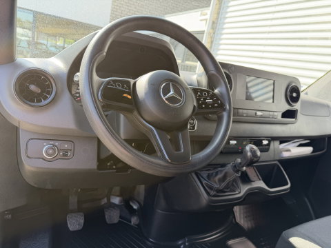 Mercedes-Benz Sprinter 315 1.9 CDI L3H2 RWD / vaste prijs rijklaar € 28.950 ex btw / euro 6 / bpm vrij / kan omgekeurd worden naar 3500 kg trekhaak ! / climate control / lease vanaf € 473