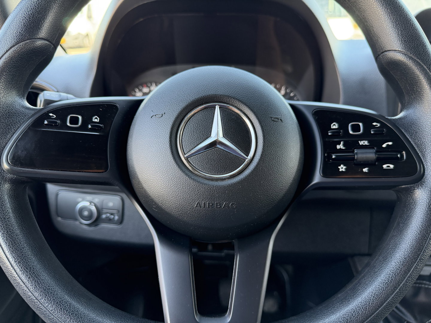 Mercedes-Benz Sprinter 315 1.9 CDI L3H2 RWD / vaste prijs rijklaar € 28.950 ex btw / euro 6 / bpm vrij / kan omgekeurd worden naar 3500 kg trekhaak ! / climate control / lease vanaf € 473