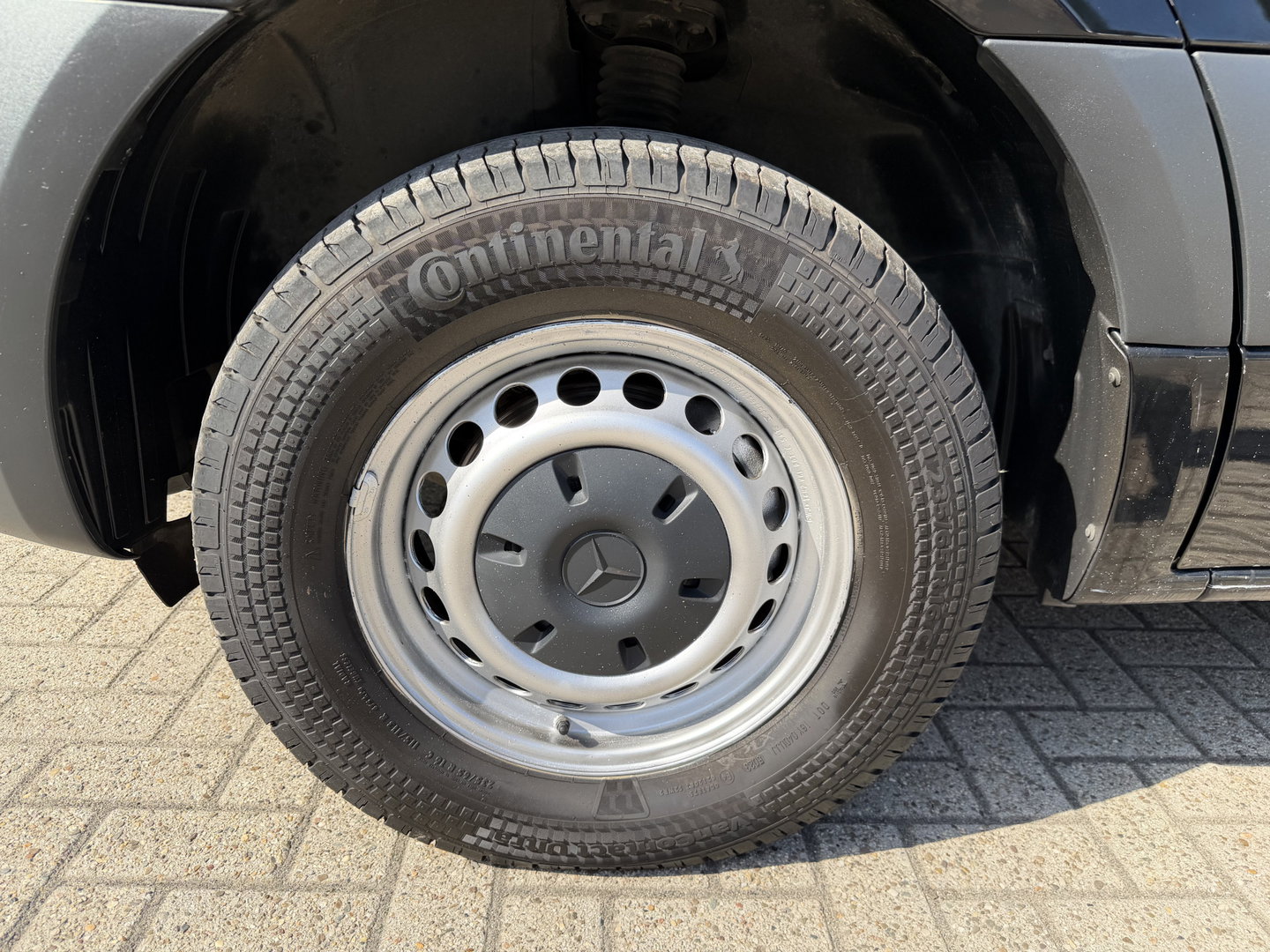 Mercedes-Benz Sprinter 315 1.9 CDI L3H2 RWD / vaste prijs rijklaar € 28.950 ex btw / euro 6 / bpm vrij / kan omgekeurd worden naar 3500 kg trekhaak ! / climate control / lease vanaf € 473
