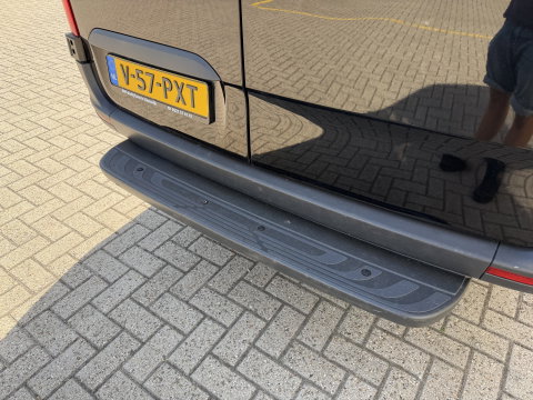 Mercedes-Benz Sprinter 315 1.9 CDI L3H2 RWD / vaste prijs rijklaar € 28.950 ex btw / euro 6 / bpm vrij / kan omgekeurd worden naar 3500 kg trekhaak ! / climate control / lease vanaf € 473
