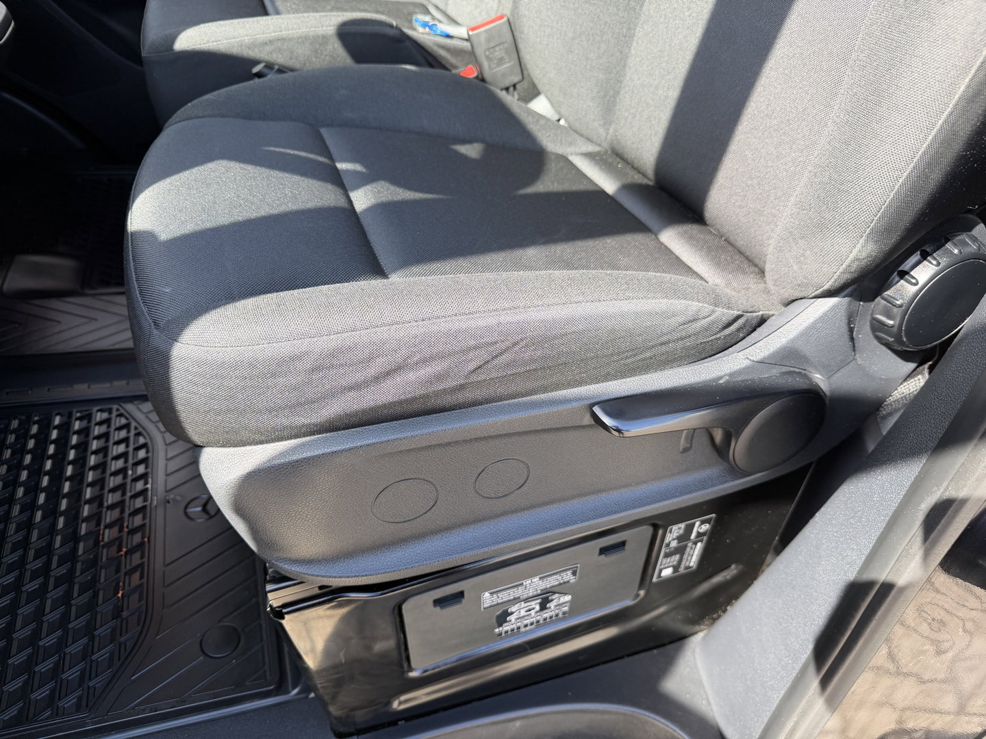 Mercedes-Benz Sprinter 315 1.9 CDI L3H2 RWD / vaste prijs rijklaar € 28.950 ex btw / euro 6 / bpm vrij / kan omgekeurd worden naar 3500 kg trekhaak ! / climate control / lease vanaf € 473