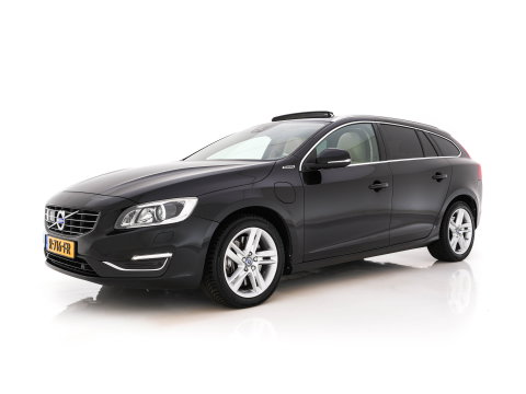 Volvo V60 2.4 D6 Twin Engine Summum Aut. *PANO | LEATHER | XENON | ADAPTIVE-CRUISE | HARMAN/KARDON | BLIS | MEMORY-PACK | HEATED-COMFORTSEATS | CAMERA | PRIVACY-GLASS | NAVI-FULLMAP | ECC | PDC | 17''ALU | TOWBAR*