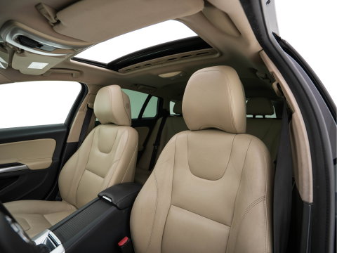 Volvo V60 2.4 D6 Twin Engine Summum Aut. *PANO | LEATHER | XENON | ADAPTIVE-CRUISE | HARMAN/KARDON | BLIS | MEMORY-PACK | HEATED-COMFORTSEATS | CAMERA | PRIVACY-GLASS | NAVI-FULLMAP | ECC | PDC | 17''ALU | TOWBAR*