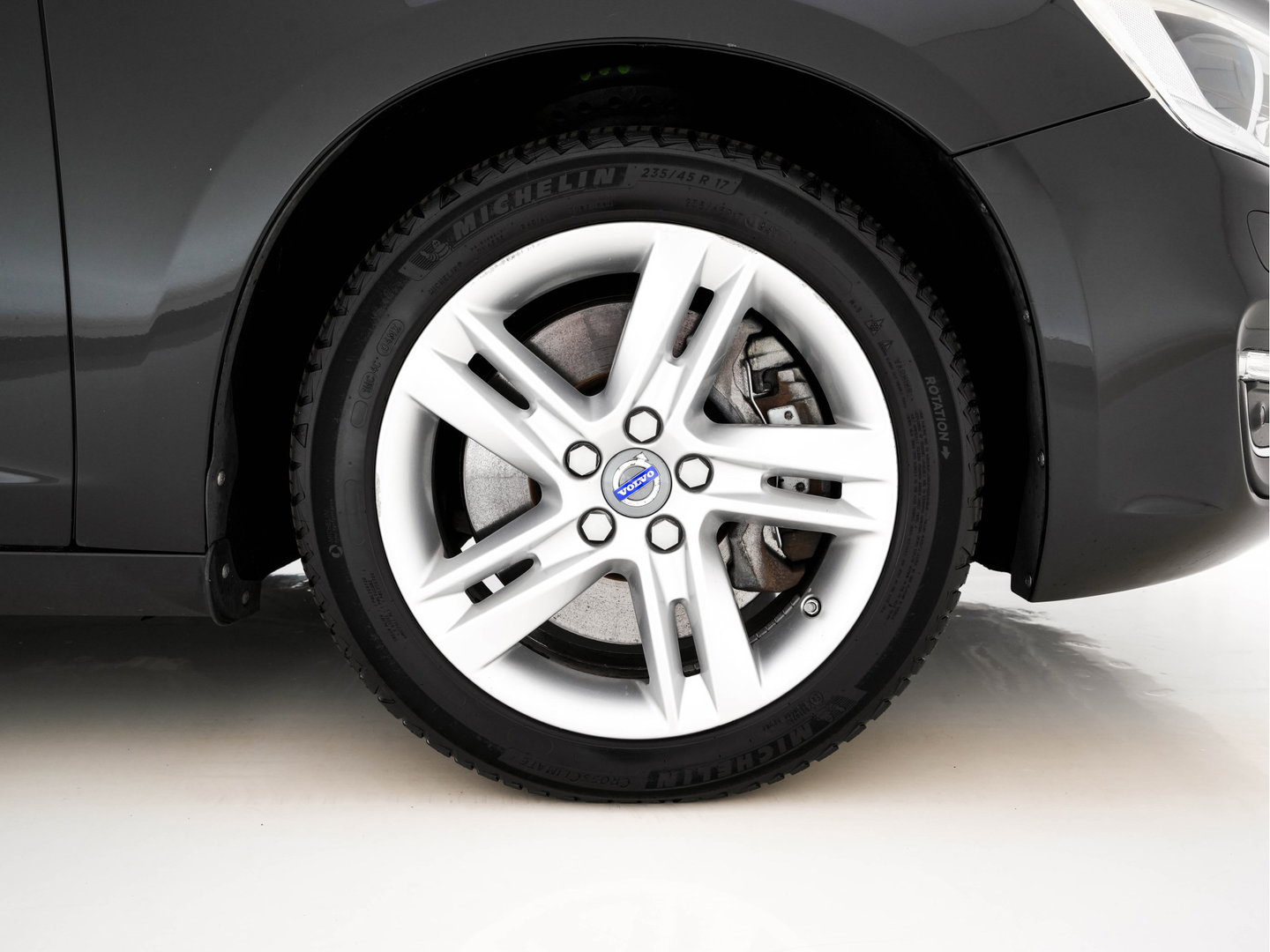 Volvo V60 2.4 D6 Twin Engine Summum Aut. *PANO | LEATHER | XENON | ADAPTIVE-CRUISE | HARMAN/KARDON | BLIS | MEMORY-PACK | HEATED-COMFORTSEATS | CAMERA | PRIVACY-GLASS | NAVI-FULLMAP | ECC | PDC | 17''ALU | TOWBAR*