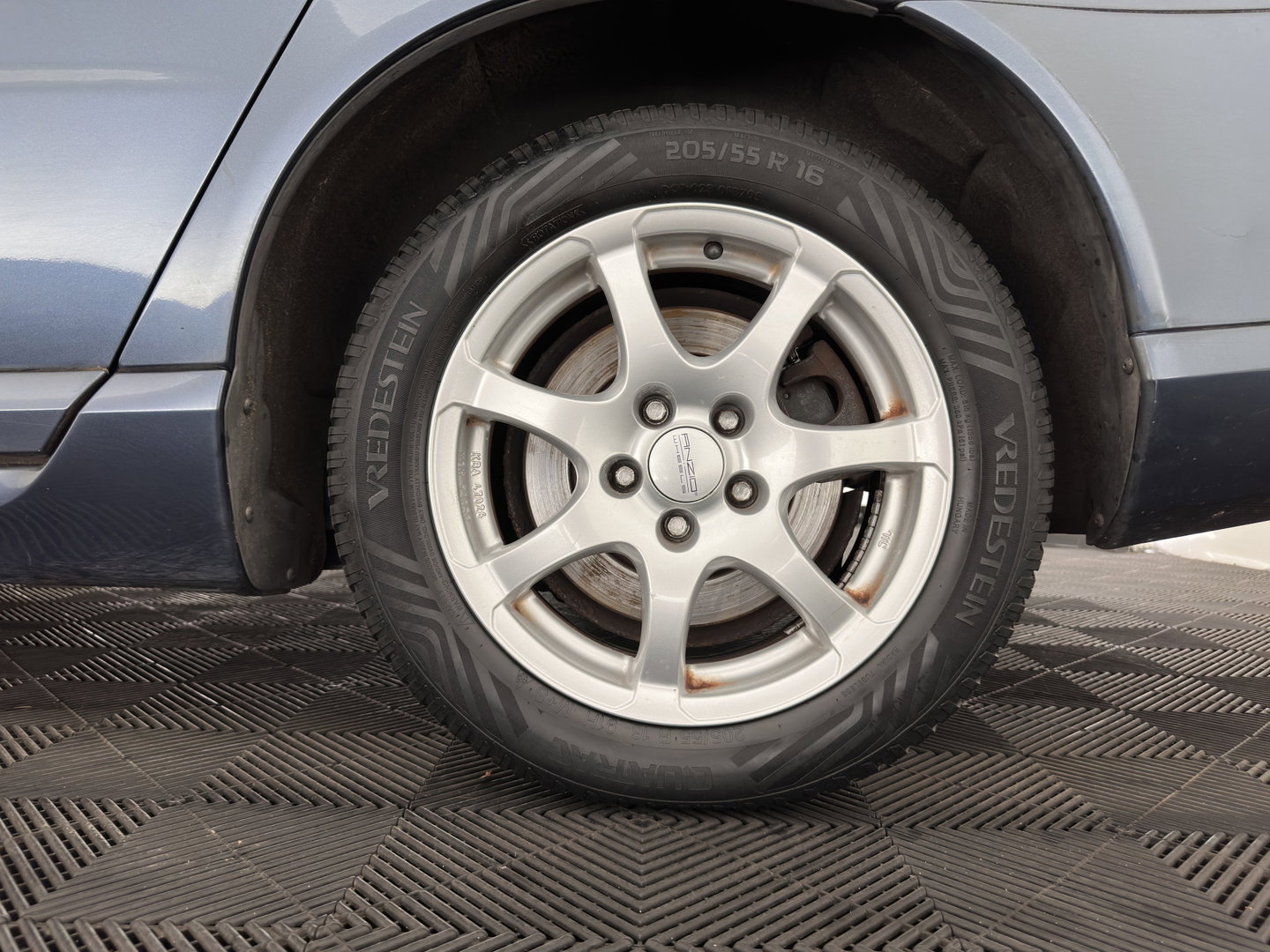 Volvo V70 2.0 Momentum *LEATHER | NAVI-FULLMAP | ECC | PDC | CRUISE | COMFORT-SEATS | 16''ALU | TOWBAR*