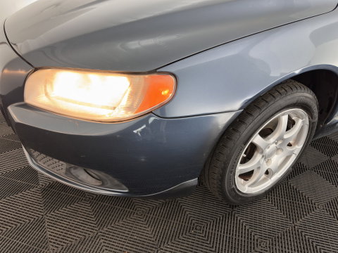 Volvo V70 2.0 Momentum *LEATHER | NAVI-FULLMAP | ECC | PDC | CRUISE | COMFORT-SEATS | 16''ALU | TOWBAR*