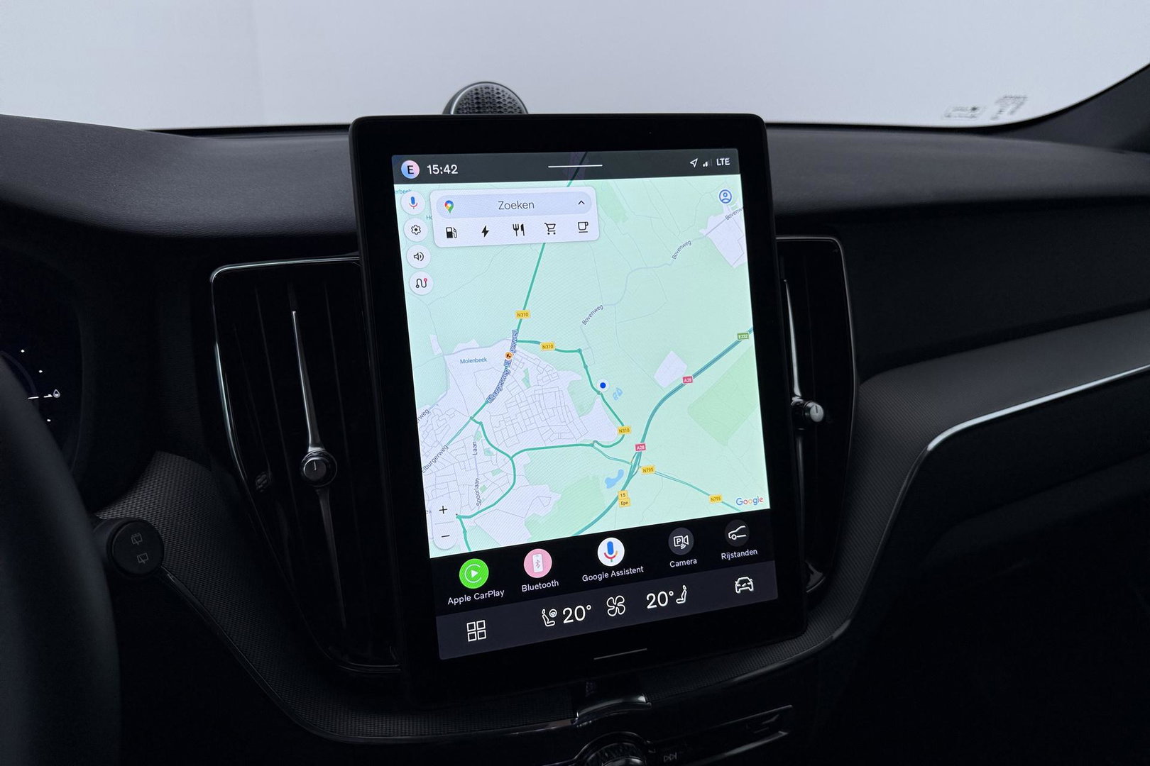 Volvo XC60 T6 Plug-in hybrid Plus Black Edition | ACC | Bowers&Wilkins | Panoramadak | Trekhaak | 360° Camera | Massage+Ventilatie | Head-Up | 21 Inch