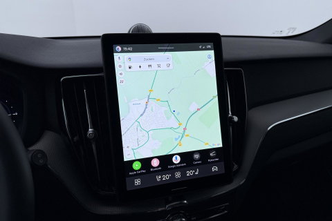 Volvo XC60 T6 Plug-in hybrid Plus Black Edition | ACC | Bowers&Wilkins | Panoramadak | Trekhaak | 360° Camera | Massage+Ventilatie | Head-Up | 21 Inch