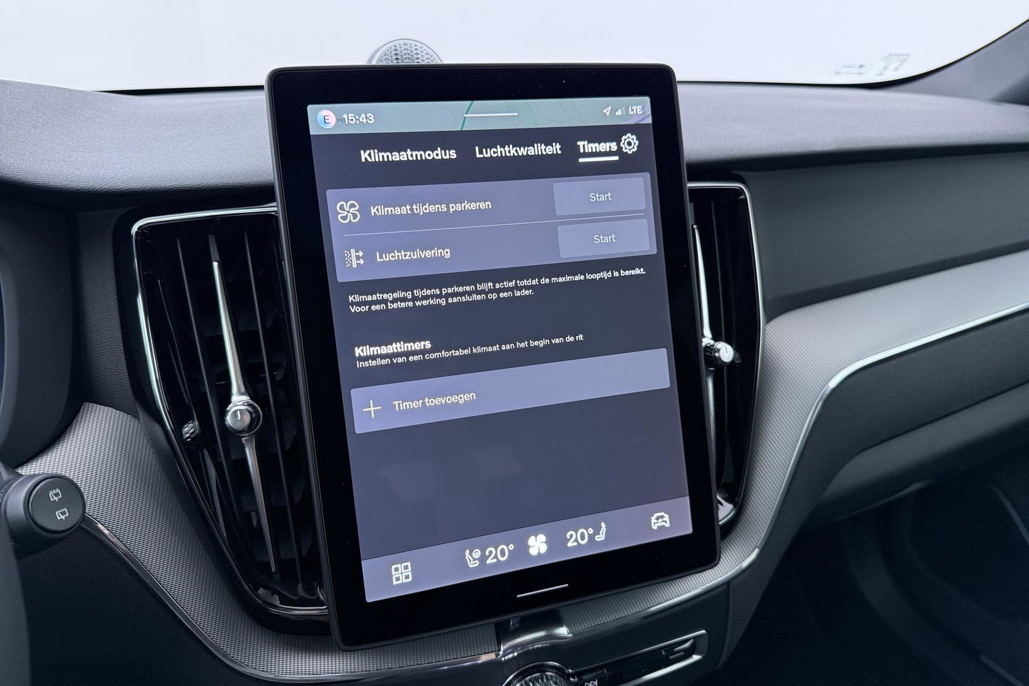 Volvo XC60 T6 Plug-in hybrid Plus Black Edition | ACC | Bowers&Wilkins | Panoramadak | Trekhaak | 360° Camera | Massage+Ventilatie | Head-Up | 21 Inch