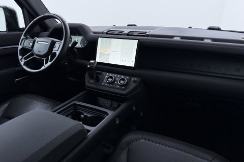 Land Rover Defender 110 2.0 P400e 110 HSE | Luchtvering | Trekhaak | Meridian | Koelbox | 22 Inch Urban | 360° Camera