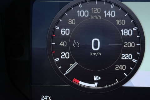 Land Rover Defender 110 2.0 P400e 110 HSE | Luchtvering | Trekhaak | Meridian | Koelbox | 22 Inch Urban | 360° Camera