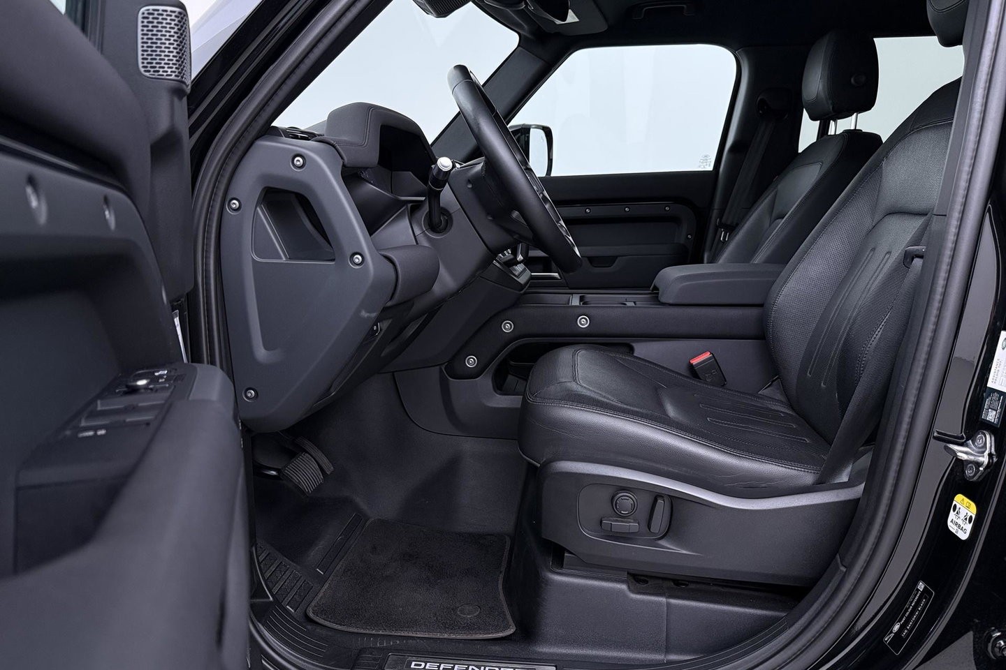 Land Rover Defender 110 2.0 P400e 110 HSE | Luchtvering | Trekhaak | Meridian | Koelbox | 22 Inch Urban | 360° Camera