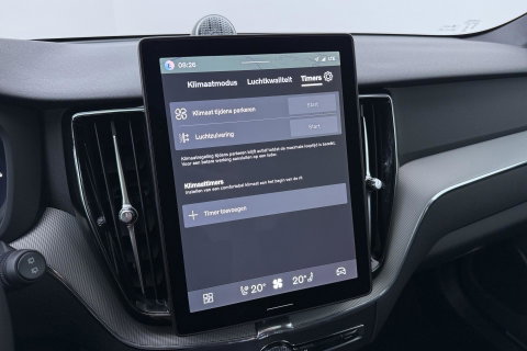 Volvo XC60 T6 Plug-in hybrid Plus Black Edition | ACC | Bowers&Wilkins | Panoramadak | Trekhaak | 360° Camera | Massage+Ventilatie | Head-Up | 21 Inch
