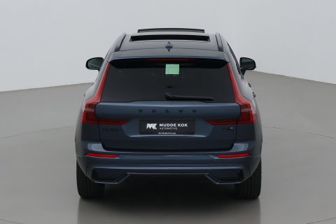 Volvo XC60 T6 Plug-in hybrid Plus Black Edition | ACC | Bowers&Wilkins | Panoramadak | Trekhaak | 360° Camera | Massage+Ventilatie | Head-Up | 21 Inch