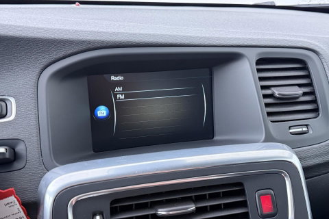 Volvo V60 Cross Country 2.0 T5 Summum | Dual Xenon | Trekhaak | Navigatie | Stoelverwarming | Leder | Parkeersensoren | 17 Inch