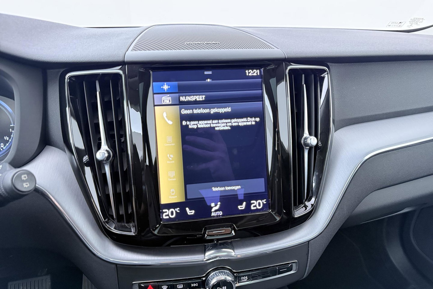 Volvo XC60 Recharge T8 AWD Business Pro | ACC | Panoramadak | 360° Camera | Head-Up | Harman/Kardon | Trekhaak | BLIS | Stoel+Stuurverwarming