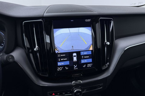 Volvo XC60 Recharge T8 AWD Business Pro | ACC | Panoramadak | 360° Camera | Head-Up | Harman/Kardon | Trekhaak | BLIS | Stoel+Stuurverwarming