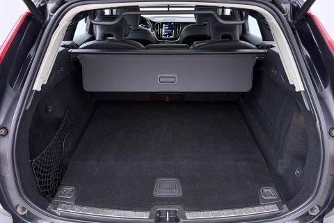 Volvo XC60 Recharge T8 AWD Business Pro | ACC | Panoramadak | 360° Camera | Head-Up | Harman/Kardon | Trekhaak | BLIS | Stoel+Stuurverwarming