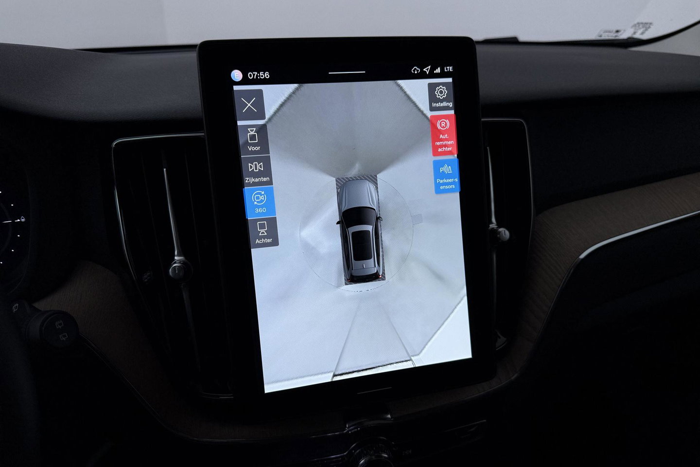 Volvo XC60 T8 Plug-in hybrid Plus Dark | ACC | Harman/Kardon | 360° Camera | Stoel+Stuurverwarming | BLIS | Memory