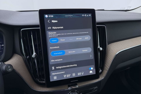 Volvo XC60 T8 Plug-in hybrid Plus Dark | ACC | Harman/Kardon | 360° Camera | Stoel+Stuurverwarming | BLIS | Memory