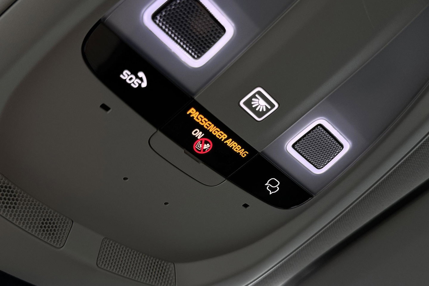 Volvo XC60 T8 Plug-in hybrid Plus Dark | ACC | Harman/Kardon | 360° Camera | Stoel+Stuurverwarming | BLIS | Memory