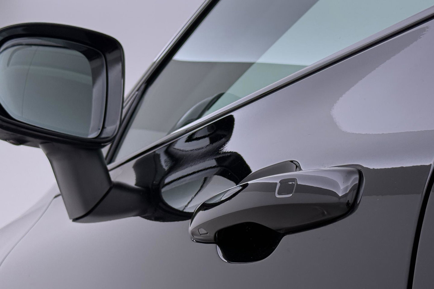 Volvo XC60 T8 Plug-in hybrid Plus Dark | ACC | Harman/Kardon | 360° Camera | Stoel+Stuurverwarming | BLIS | Memory