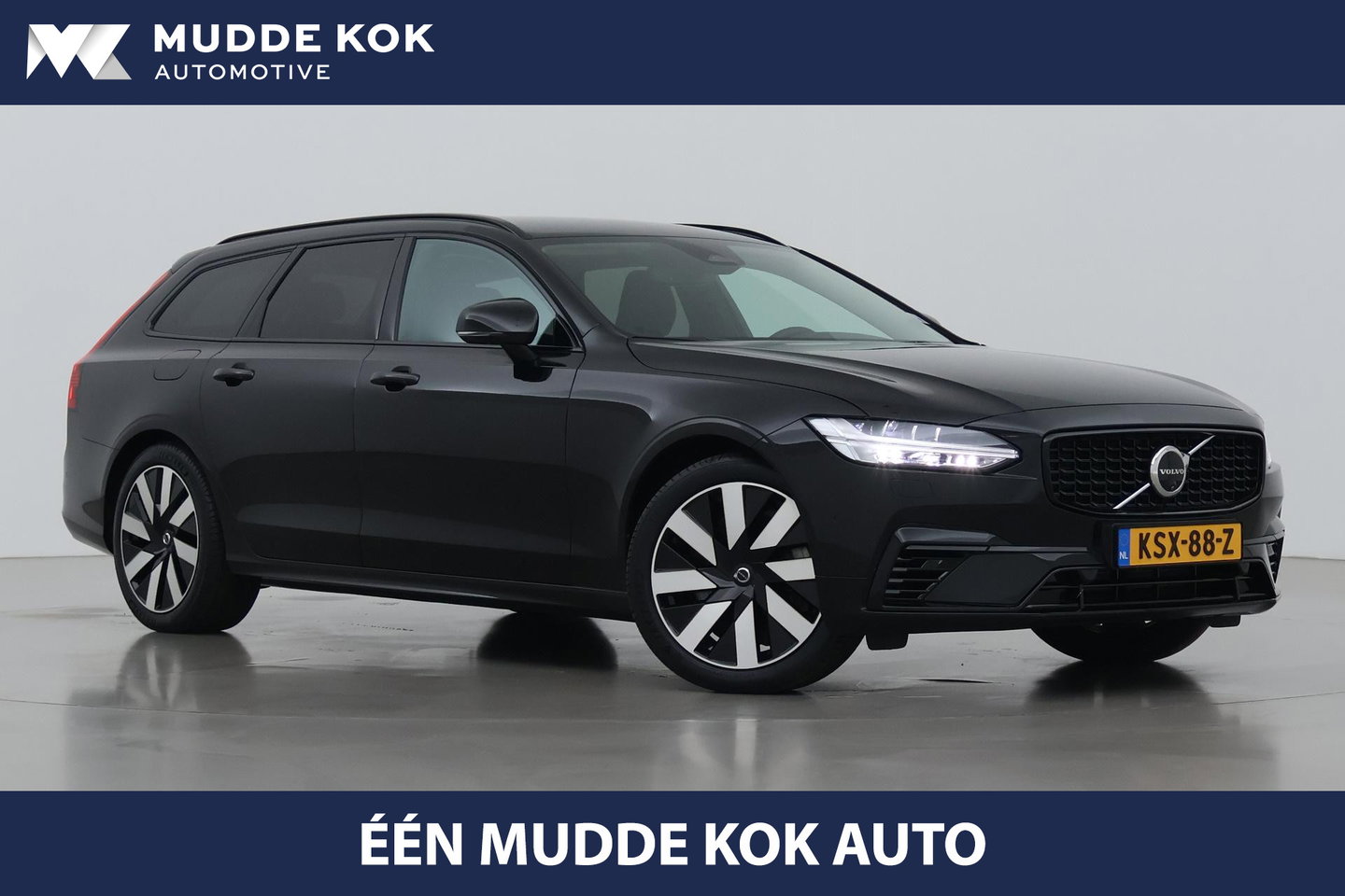 Volvo V90 T8 Plug-in hybrid Plus Dark | ACC | 360° Camera | Harman/Kardon | Keyless | Stoel+Stuurverwarming | 19 Inch